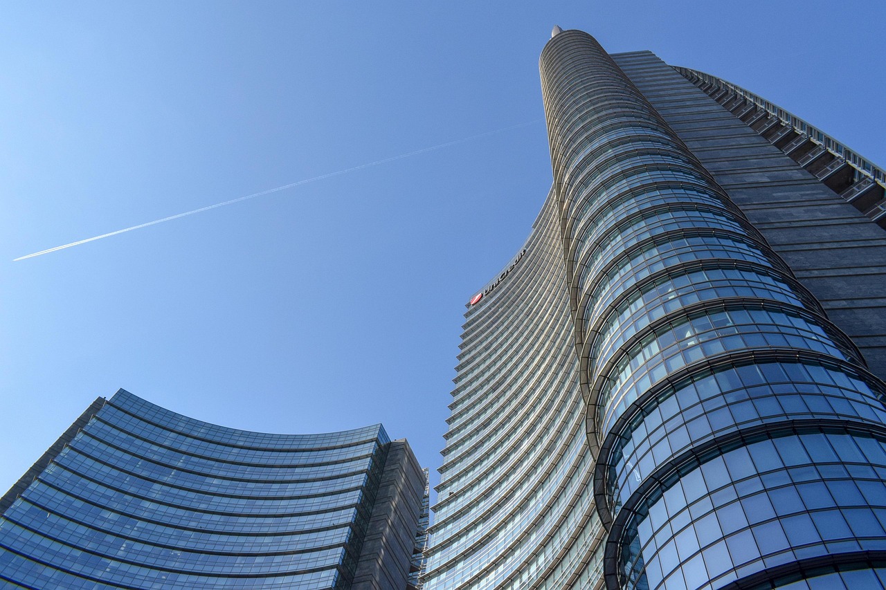 milan-business.jpg